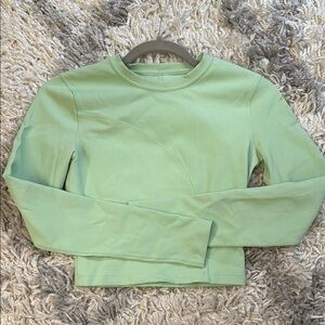 Lululemon Athletica Green Long Sleeve Tee